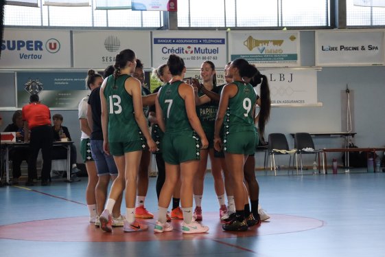 Belle victoire de nos NF3 pour ouvrir le championnat